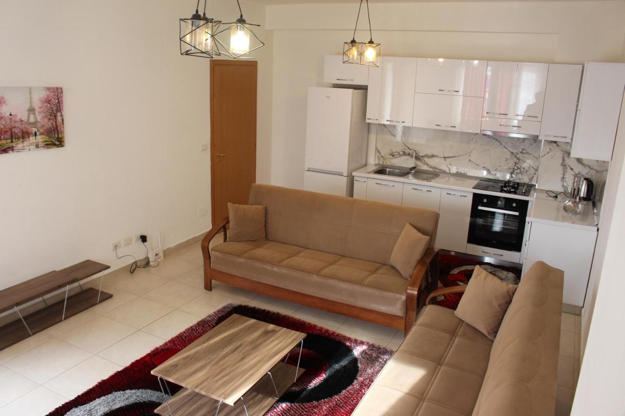 City Center Luxurious Apartment Shkodër Extérieur photo