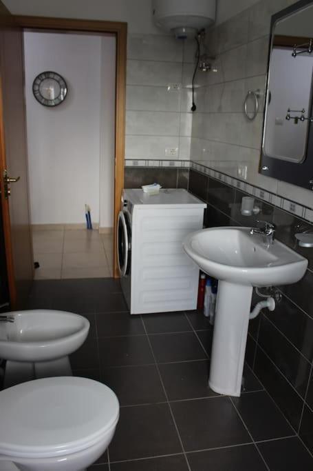 City Center Luxurious Apartment Shkodër Extérieur photo